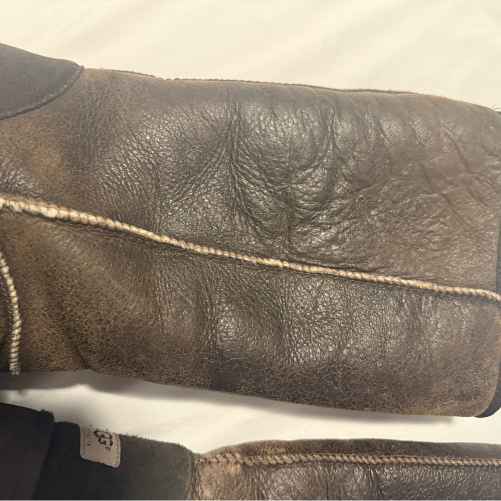 UGG Dark Brown classic tall bomber Leather Boots size 10W - Picture 9 of 13